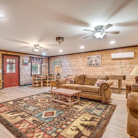 North Georgia Mtn Escape With Hot Tub And Games! Villa Sautee Nacoochee Ngoại thất bức ảnh