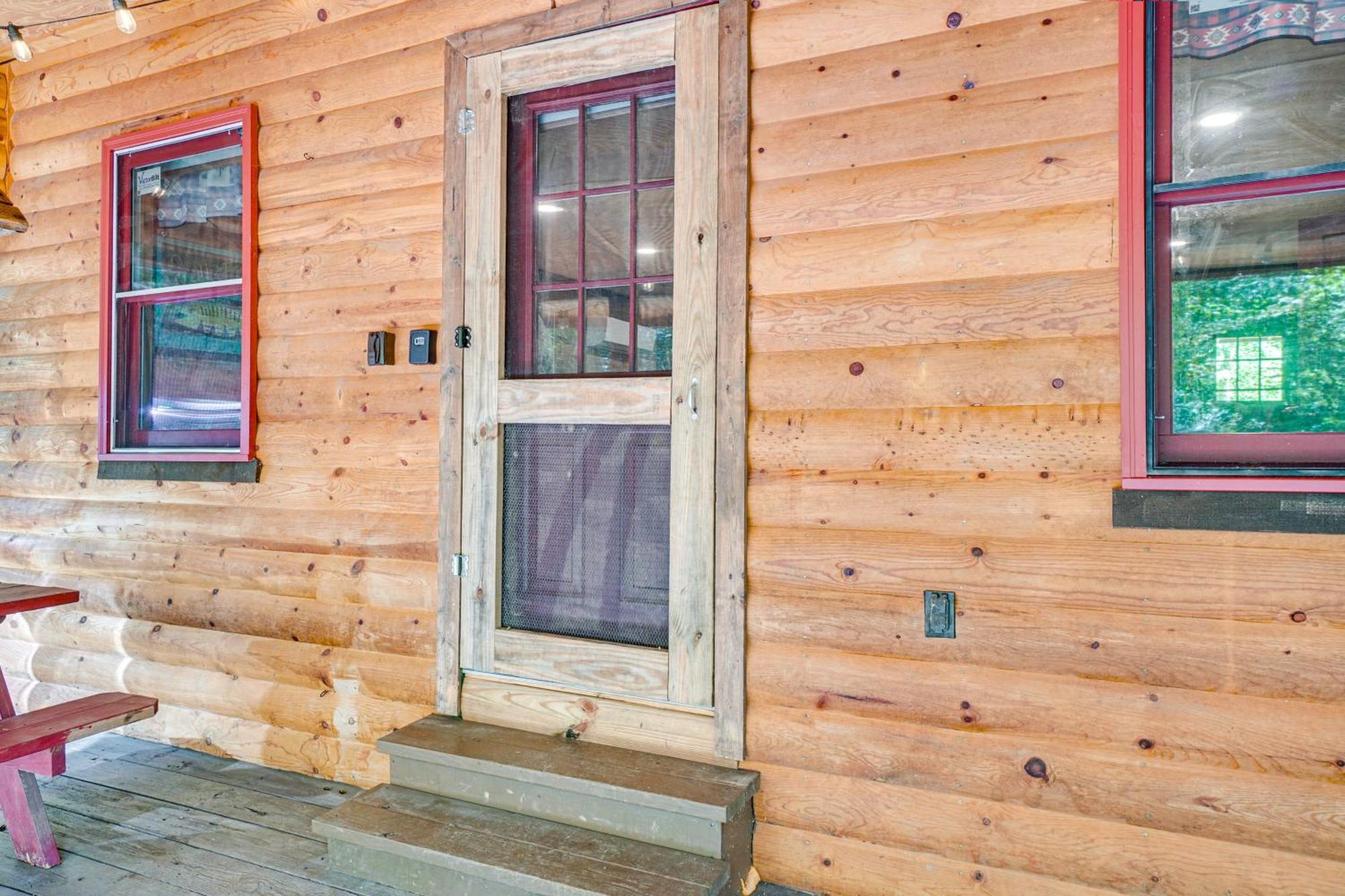 North Georgia Mtn Escape With Hot Tub And Games! Villa Sautee Nacoochee Ngoại thất bức ảnh