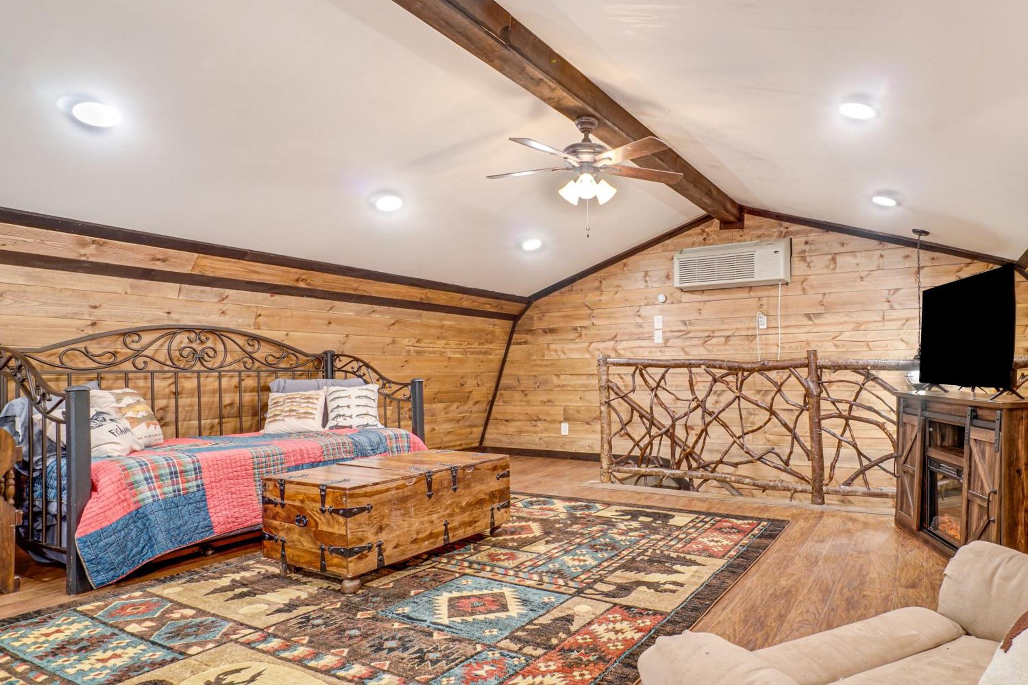 North Georgia Mtn Escape With Hot Tub And Games! Villa Sautee Nacoochee Ngoại thất bức ảnh