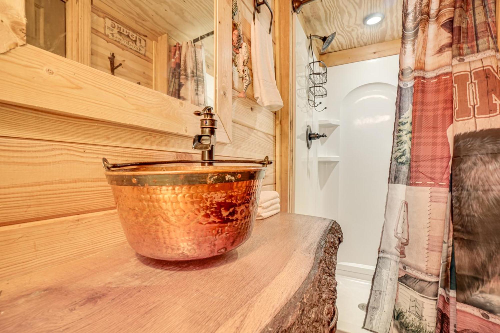 North Georgia Mtn Escape With Hot Tub And Games! Villa Sautee Nacoochee Ngoại thất bức ảnh