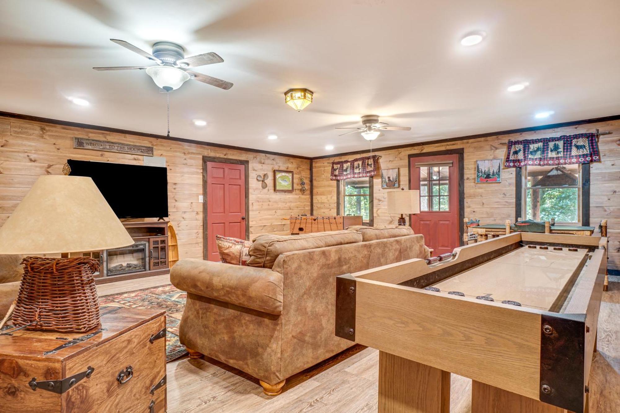 North Georgia Mtn Escape With Hot Tub And Games! Villa Sautee Nacoochee Ngoại thất bức ảnh